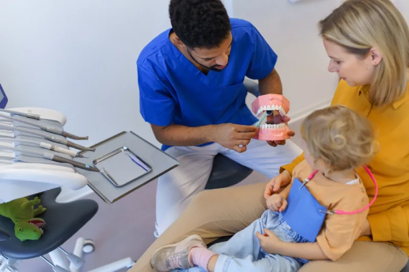 Dentist in Kingsburg CA, Dental Implants and Cosmetic Dentistry 93631|Fixed Teeth vs Removable
