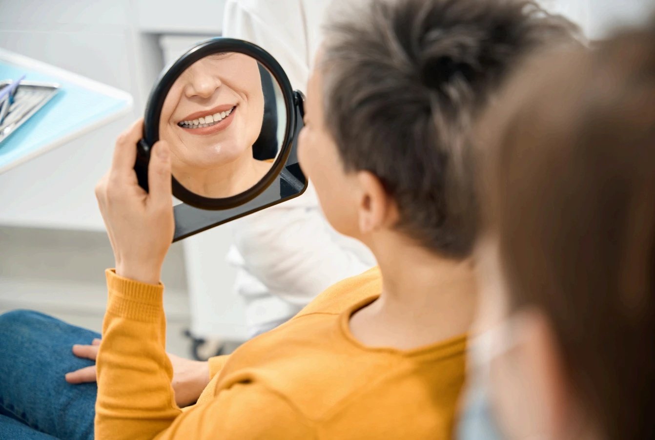 Dentist in Kingsburg CA, Dental Implants and Cosmetic Dentistry 93631|Smile Makeover