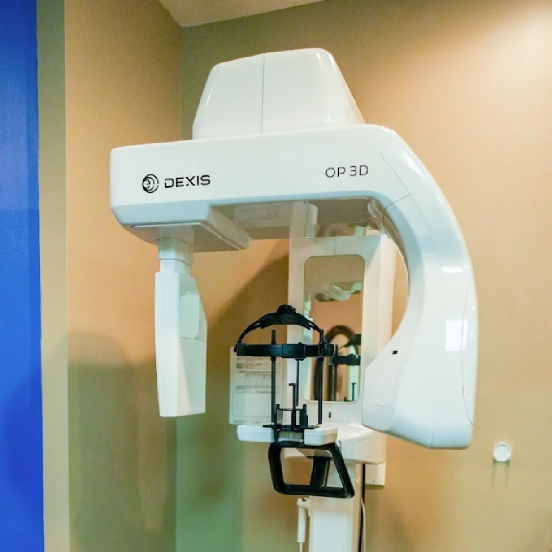 Dentist in Kingsburg CA, Dental Implants and Cosmetic Dentistry 93631 | About Us
